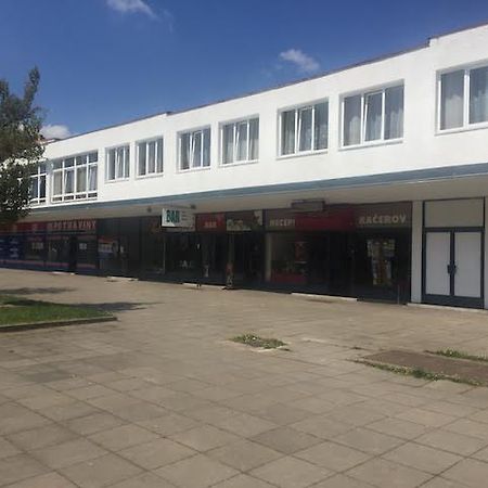 Hotel Kacerov Praga Zewnętrze zdjęcie