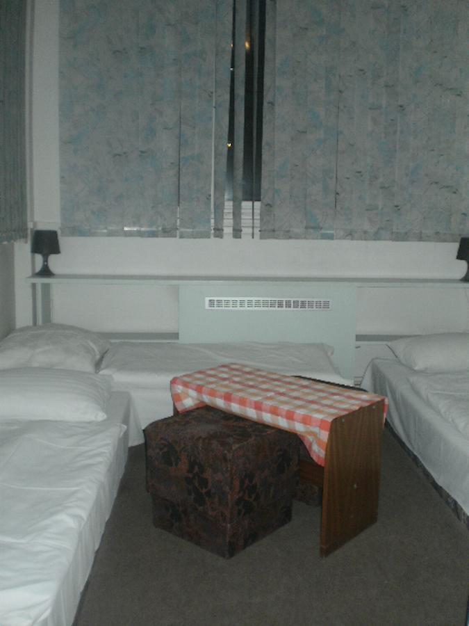 Hotel Kacerov Praga Zewnętrze zdjęcie